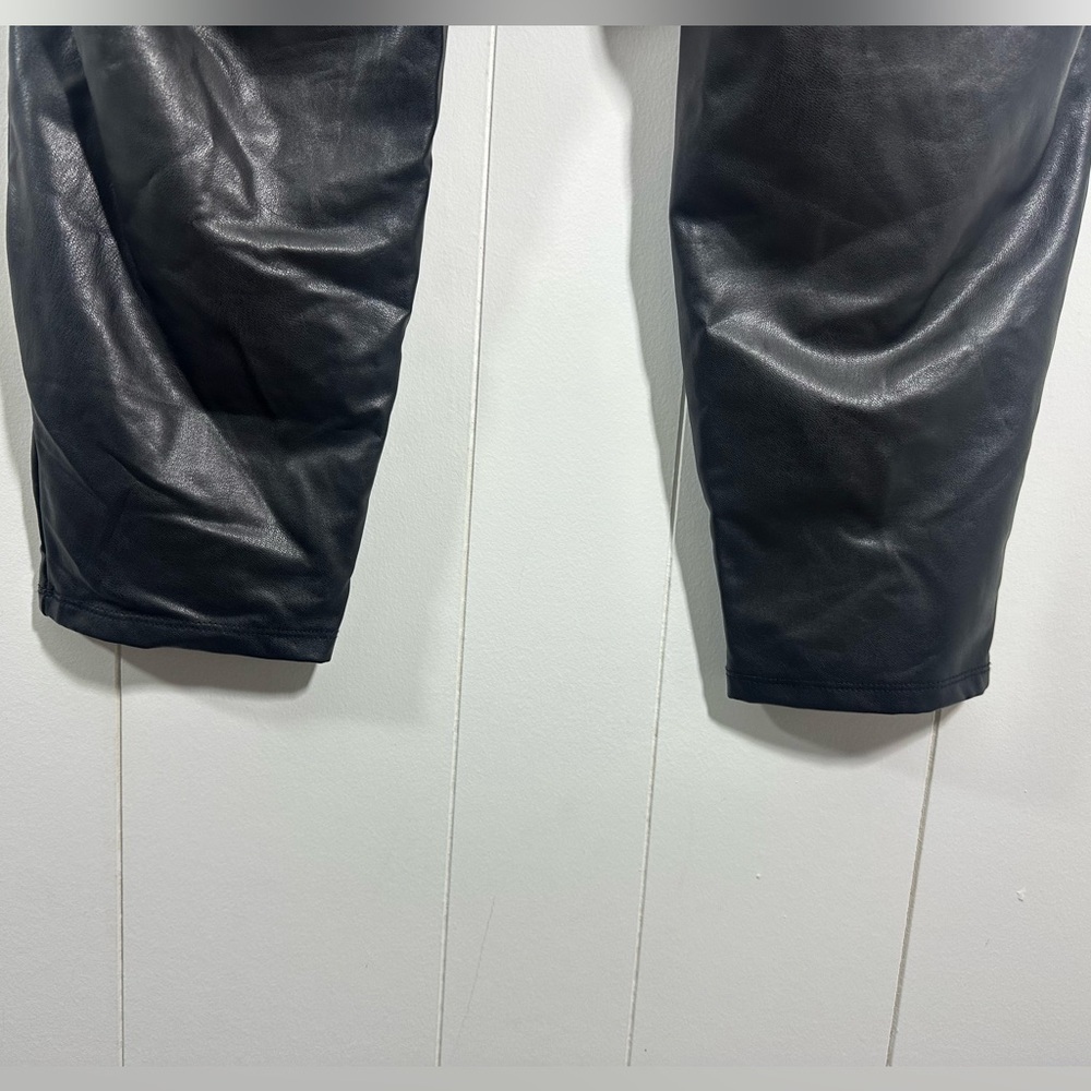 Torrid Size 4 (4X) Plus Womens Black Faux Leather Casual Pull On Leggings - Picture 6 of 12